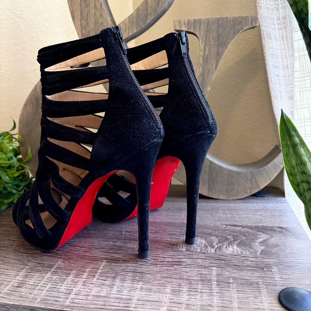 🇺🇸💲👠 Christian Louboutin Caged Heels Booties Black Suede Tinazata Red 38.5 EU7.5 - Picture 5 of 10